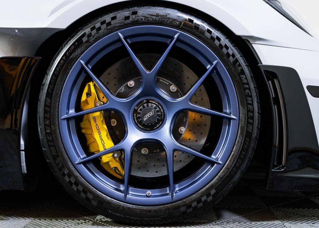 2025 Porsche 911 GT3 RS photo 3
