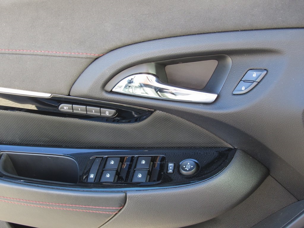 2017 Chevrolet SS photo 36