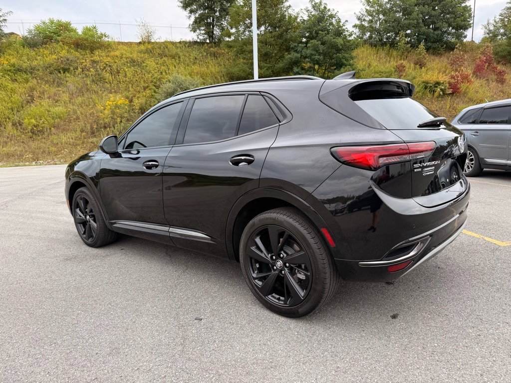 2023 Buick Envision Essence Sport Touring photo 5