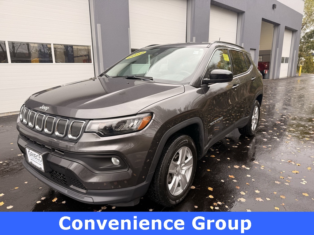 2022 Jeep Compass North Edition Latitude photo 3