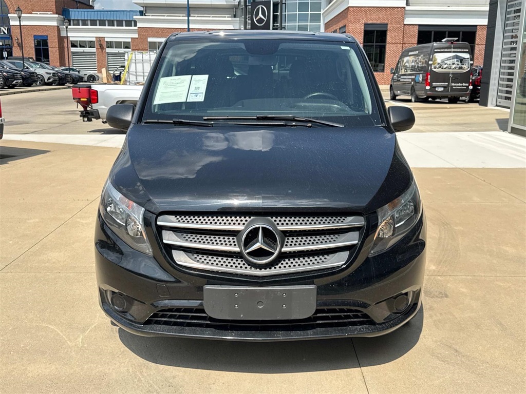 2018 Mercedes Benz Metris Passenger photo 10