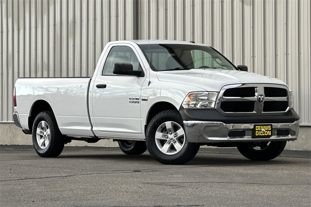 2013 Ram 1500 Tradesman photo 2