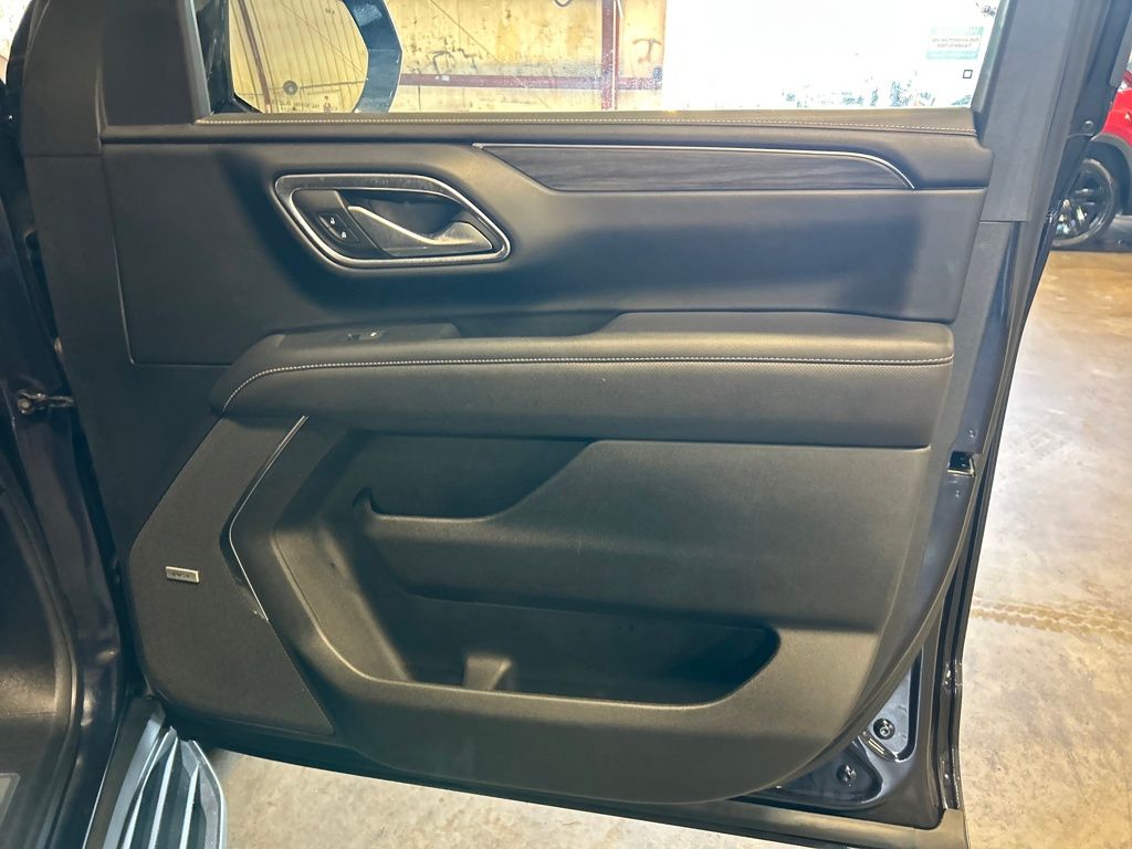 2022 Gmc Yukon XL SLT photo 25