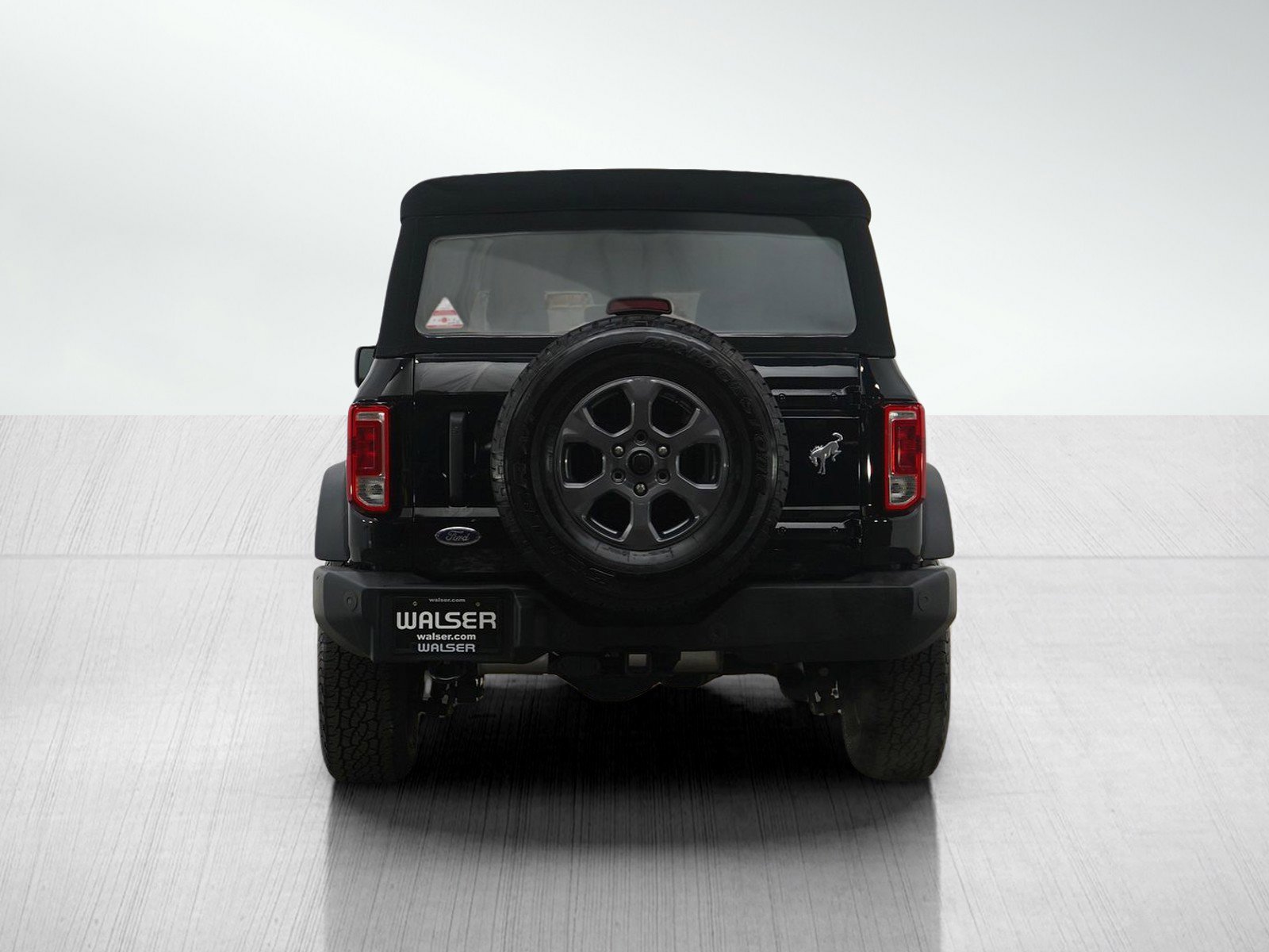 2022 Ford Bronco Base photo 4