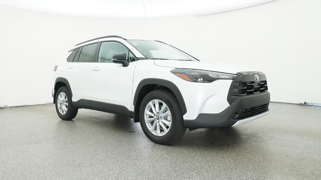 2026 Toyota Corolla Cross LE photo 30