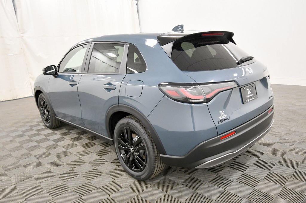 2026 Honda HR-V Sport photo 3