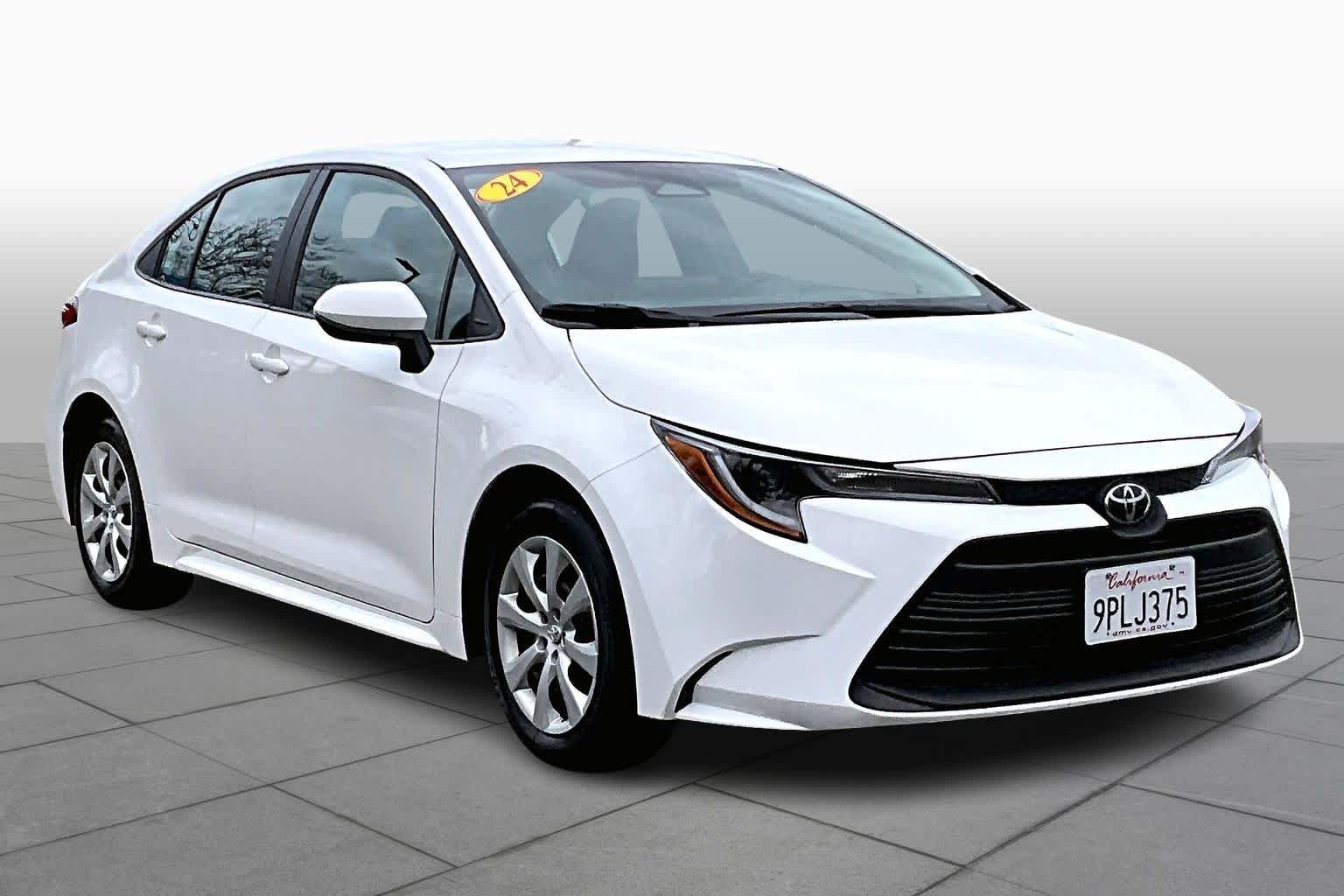 Certified 2025 Toyota Corolla LE with VIN 5YFB4MDE0SP235680 for sale in Northfield, Minnesota