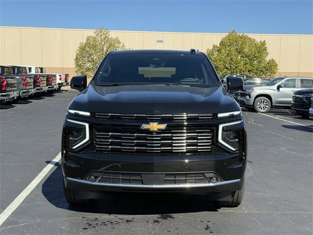 2026 Chevrolet Suburban High Country photo 2