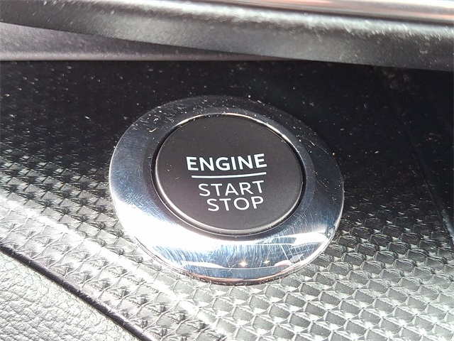 2022 Ford Explorer ST photo 18