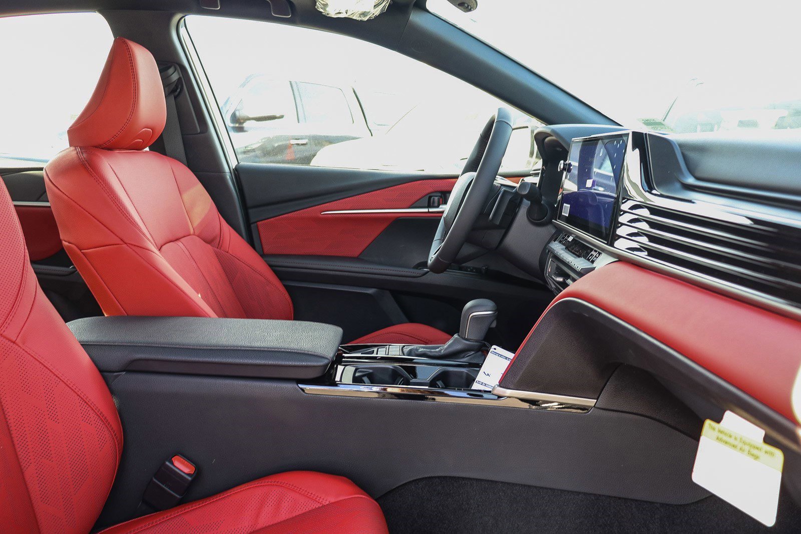 2025 Toyota Camry XSE photo 14