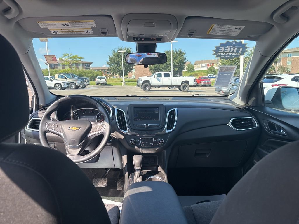 2022 Chevrolet Equinox LT photo 37