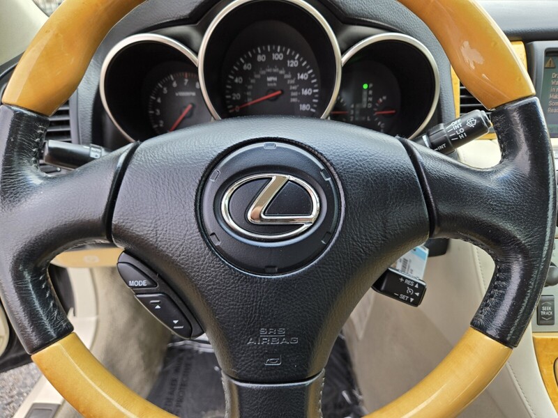 2005 Lexus SC 430 photo 14