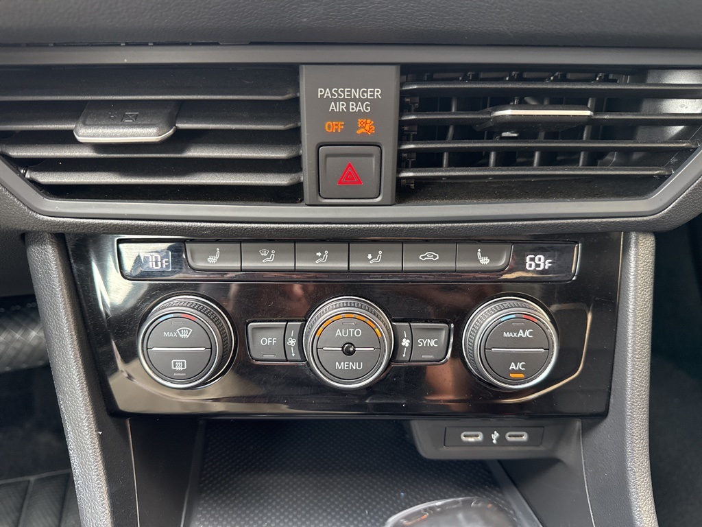 2024 Volkswagen Jetta 1.5T SE photo 13