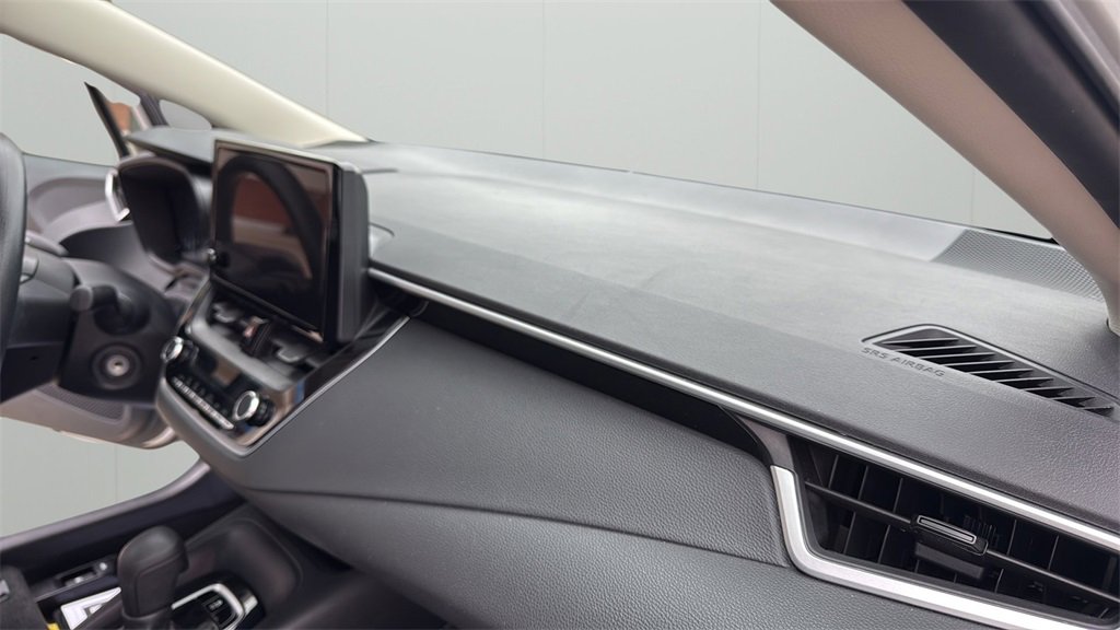 2023 Toyota Corolla LE photo 35