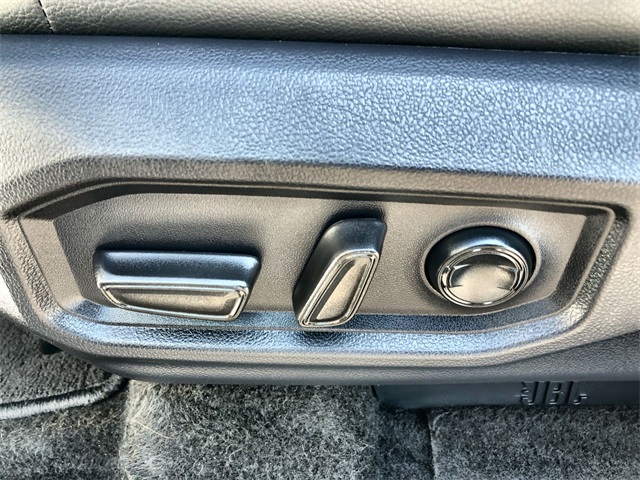 2025 Toyota Sequoia Limited photo 4