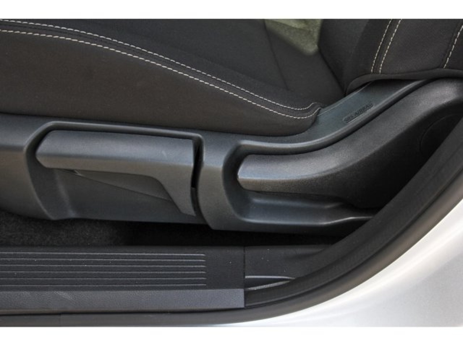 2025 Nissan Rogue S Silver at Robbins Nissan