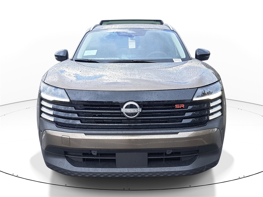 2026 Nissan Kicks SR photo 2