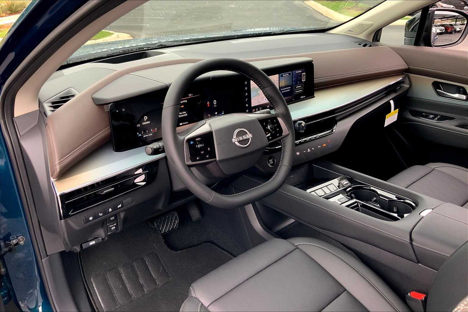 2025 Nissan Murano Platinum photo 8