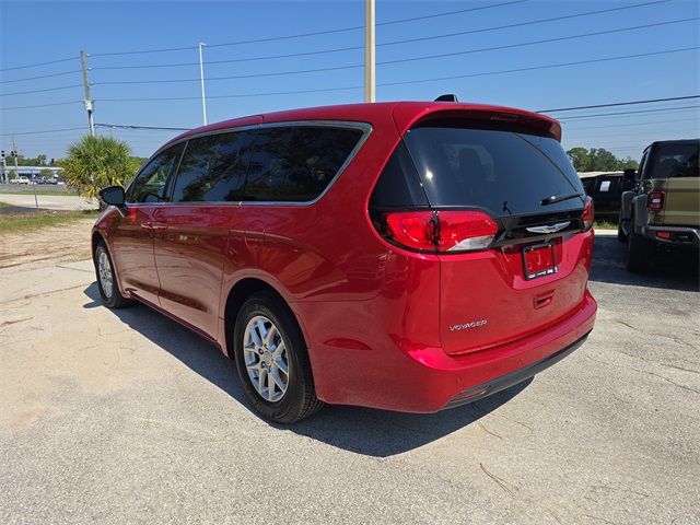 2026 Chrysler Voyager LX photo 3