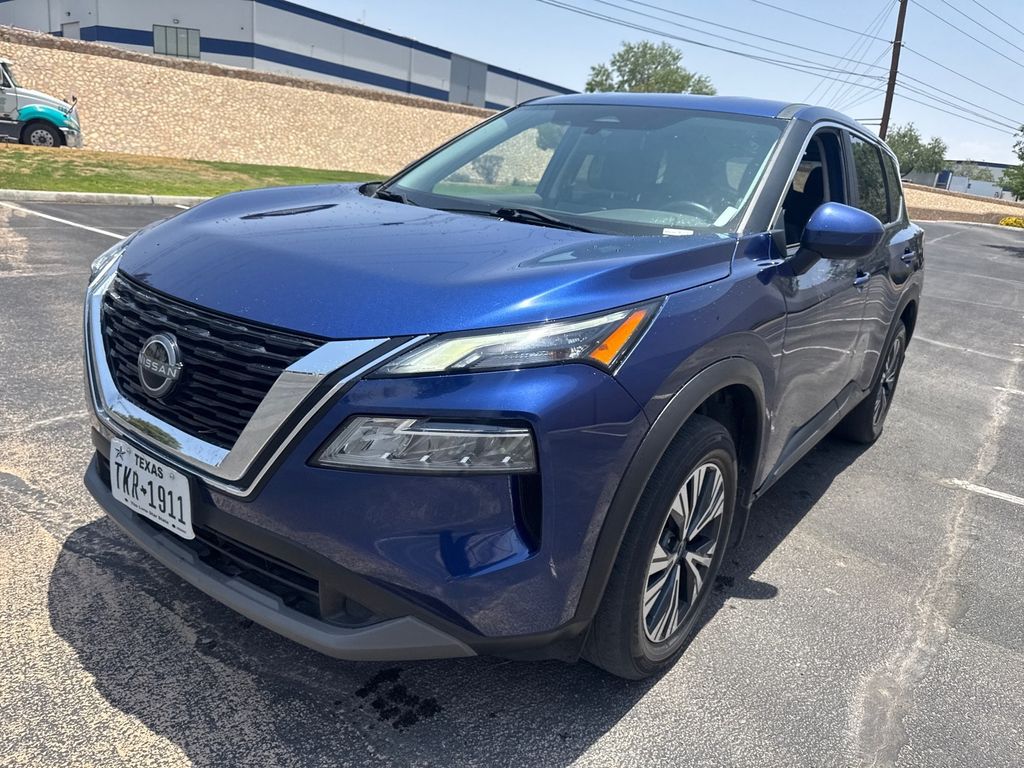 2023 Nissan Rogue SV photo 2