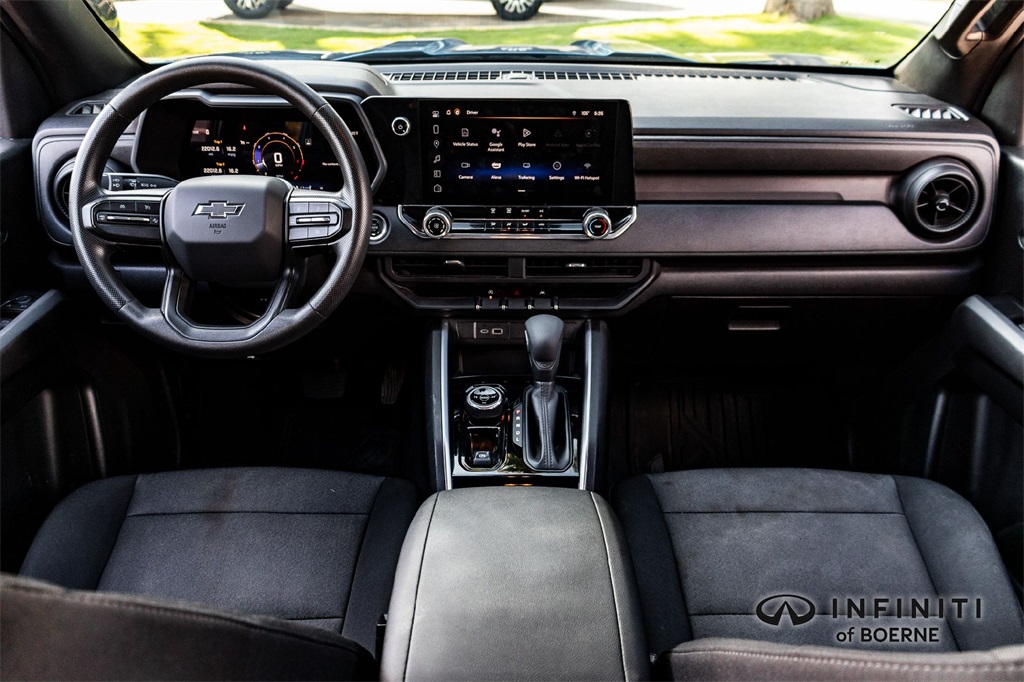 2024 Chevrolet Colorado Trail Boss photo 25