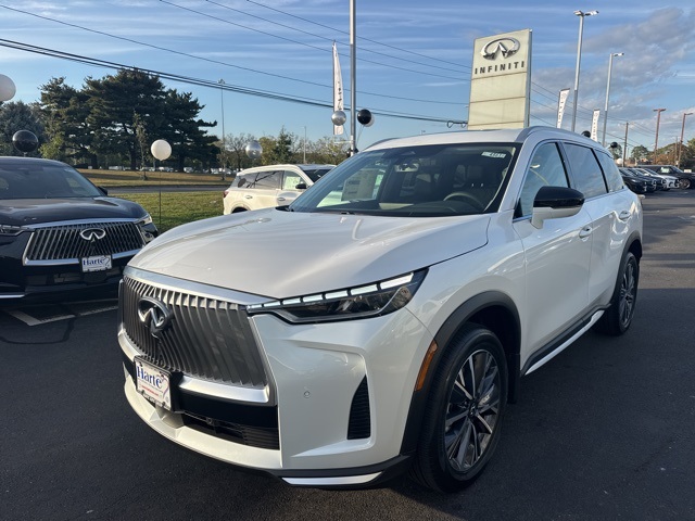 2026 INFINITI QX60 LUXE's photo