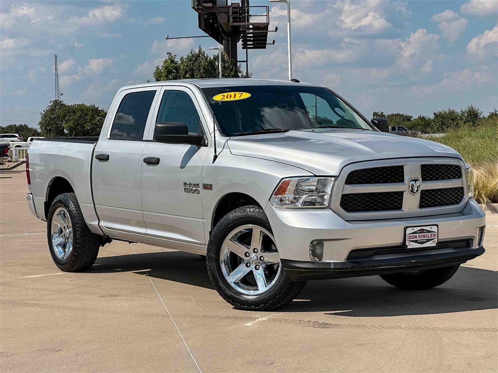 2017 Ram 1500 Express photo 2