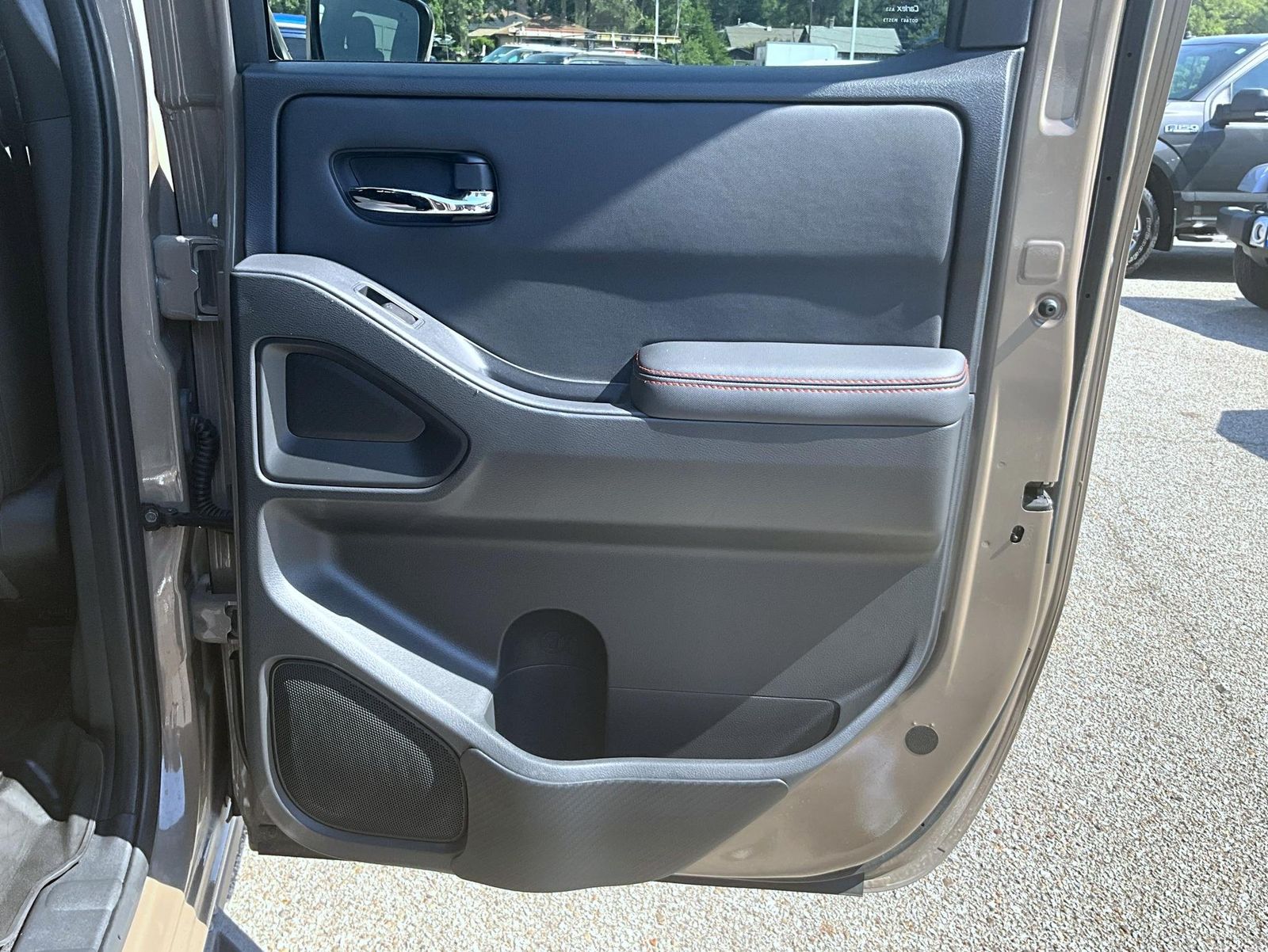 2023 Nissan Frontier PRO-4X photo 17