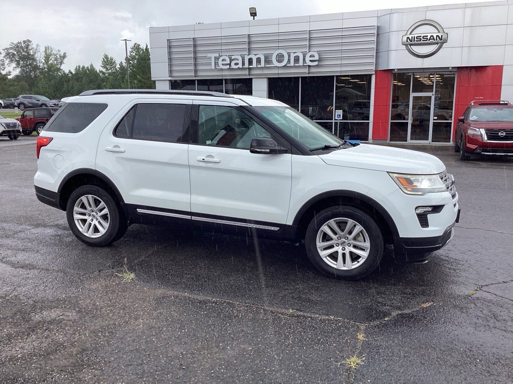 Used 2018 Ford Explorer XLT with VIN 1FM5K8D8XJGC15095 for sale in Albertville, AL