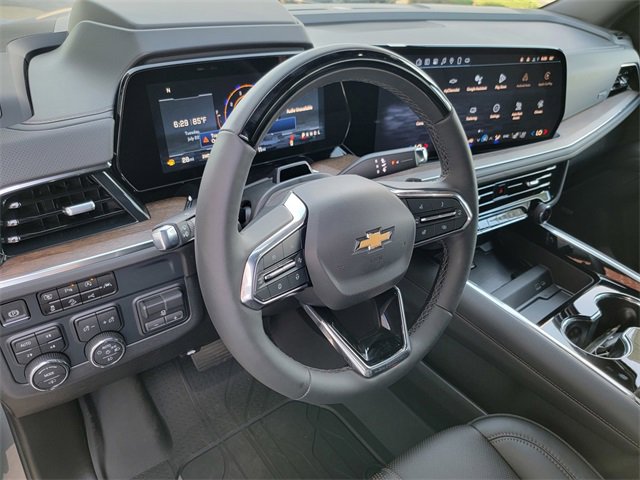 2025 Chevrolet Tahoe High Country photo 10