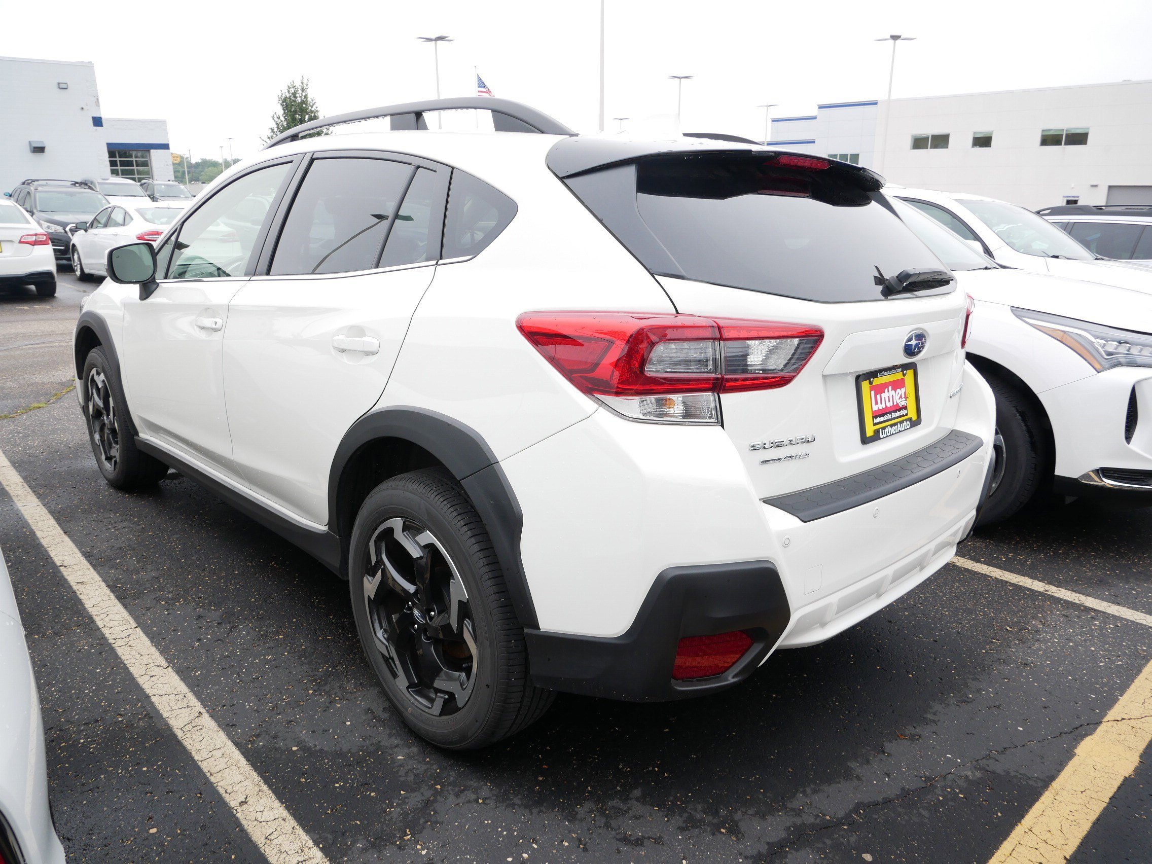 2023 Subaru Crosstrek Limited photo 2