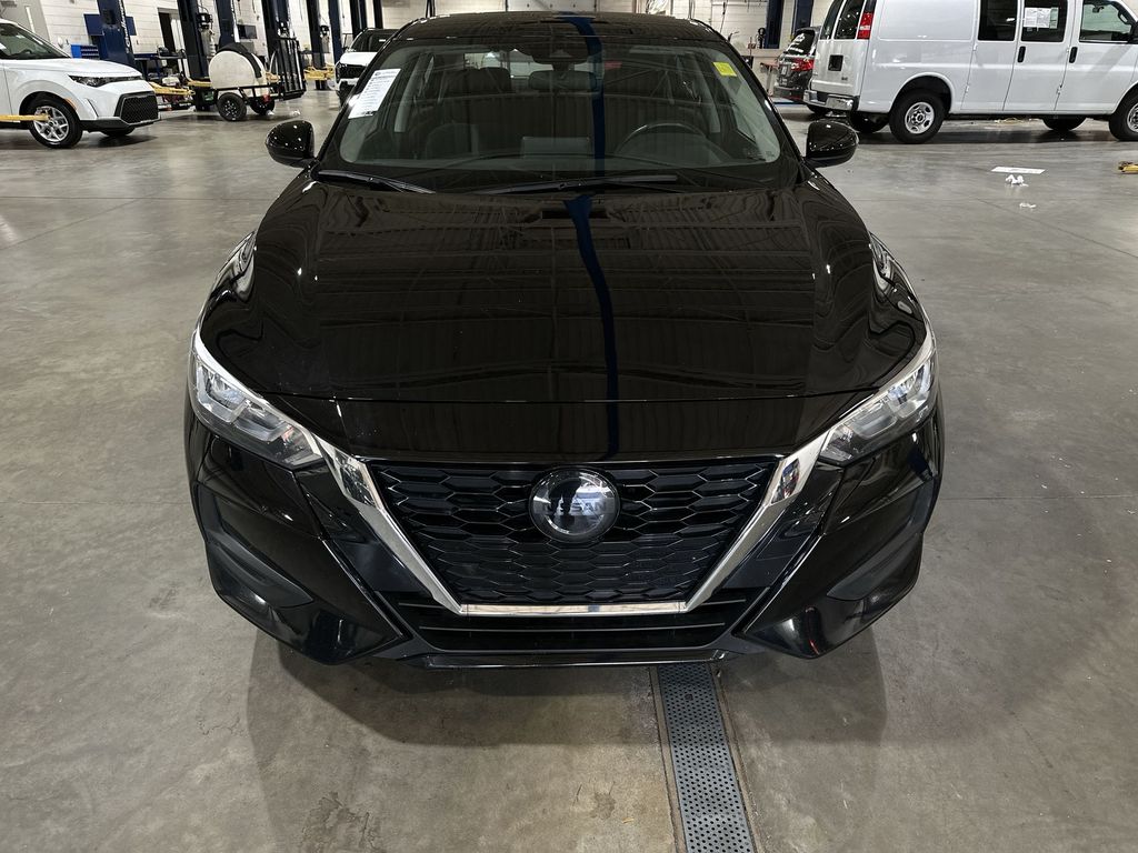2022 Nissan Sentra SV photo 3