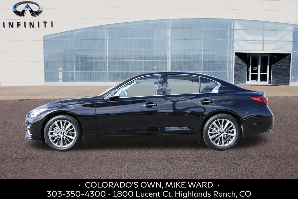 2024 Infiniti Q50 LUXE photo 2