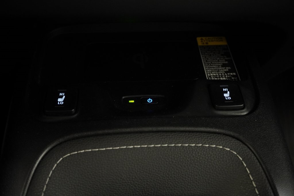 2024 Toyota Corolla XSE photo 26