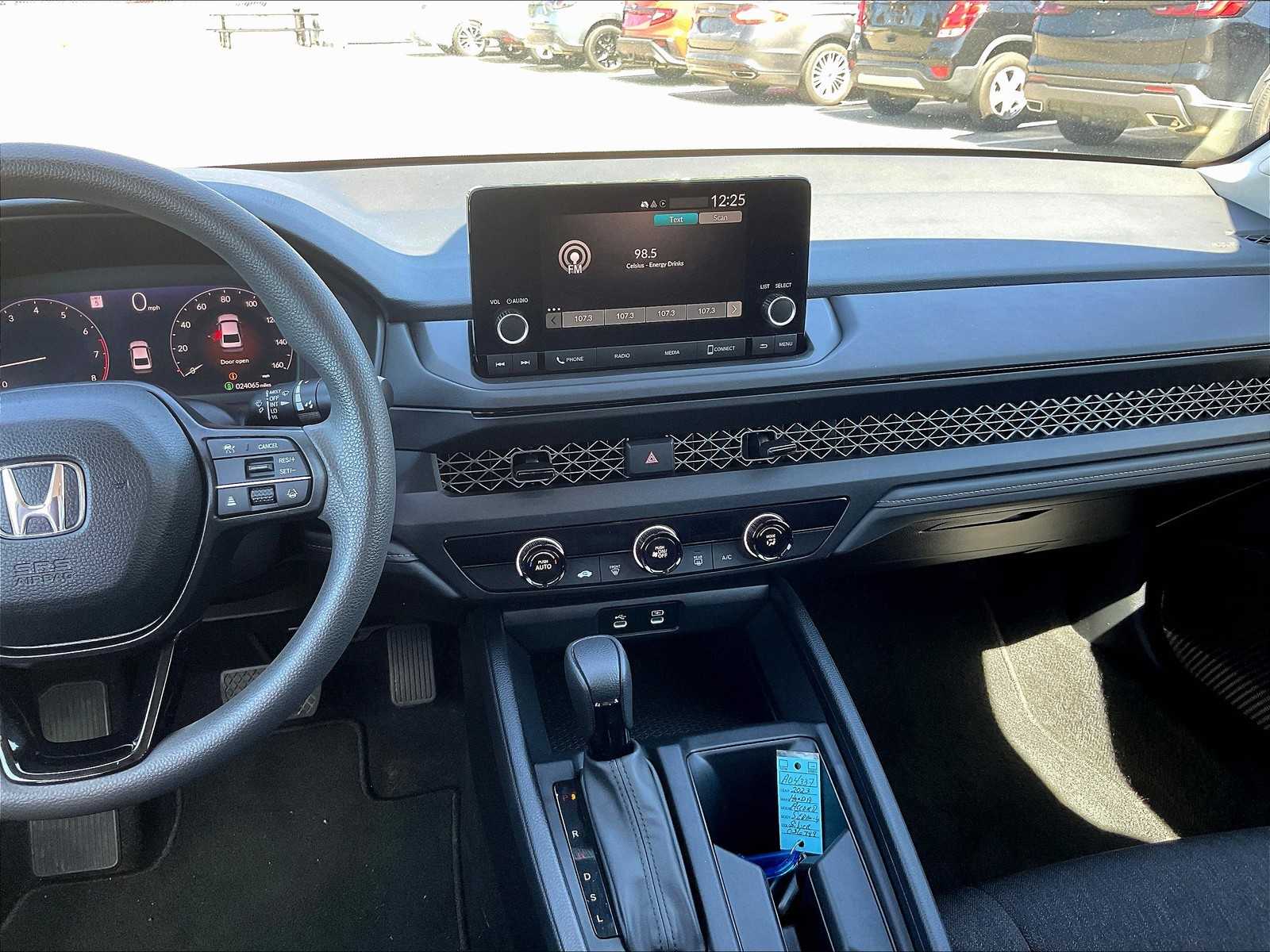 2023 Honda Accord LX photo 18