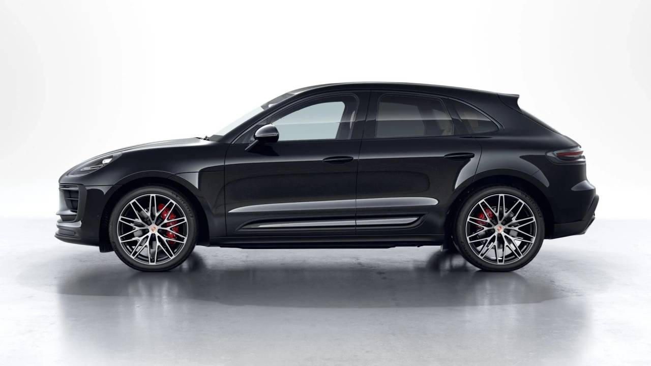 2026 Porsche Macan S photo 2