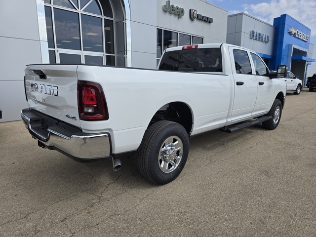 2026 Ram 2500 Tradesman photo 4