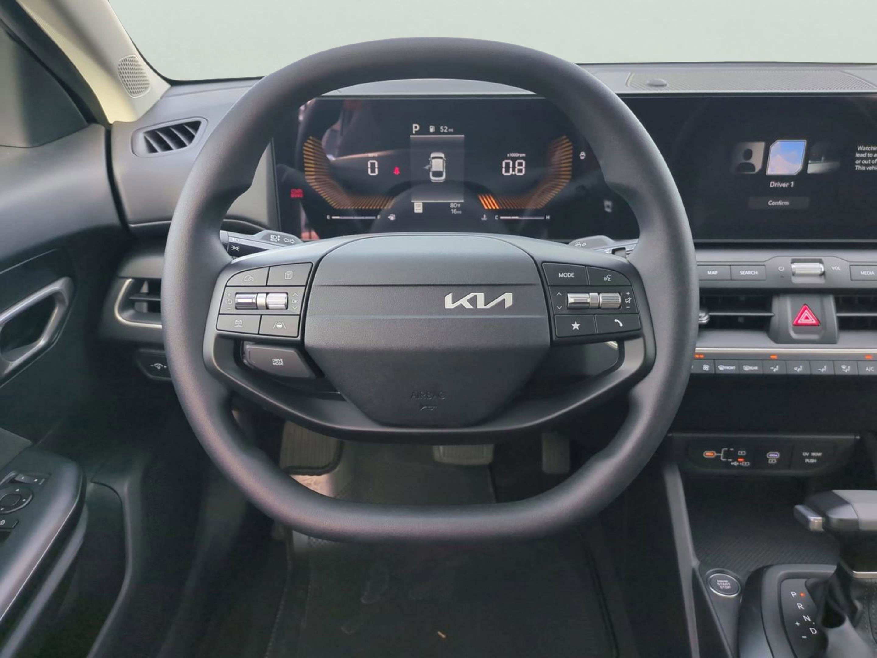 2025 Kia K4 LXS photo 15