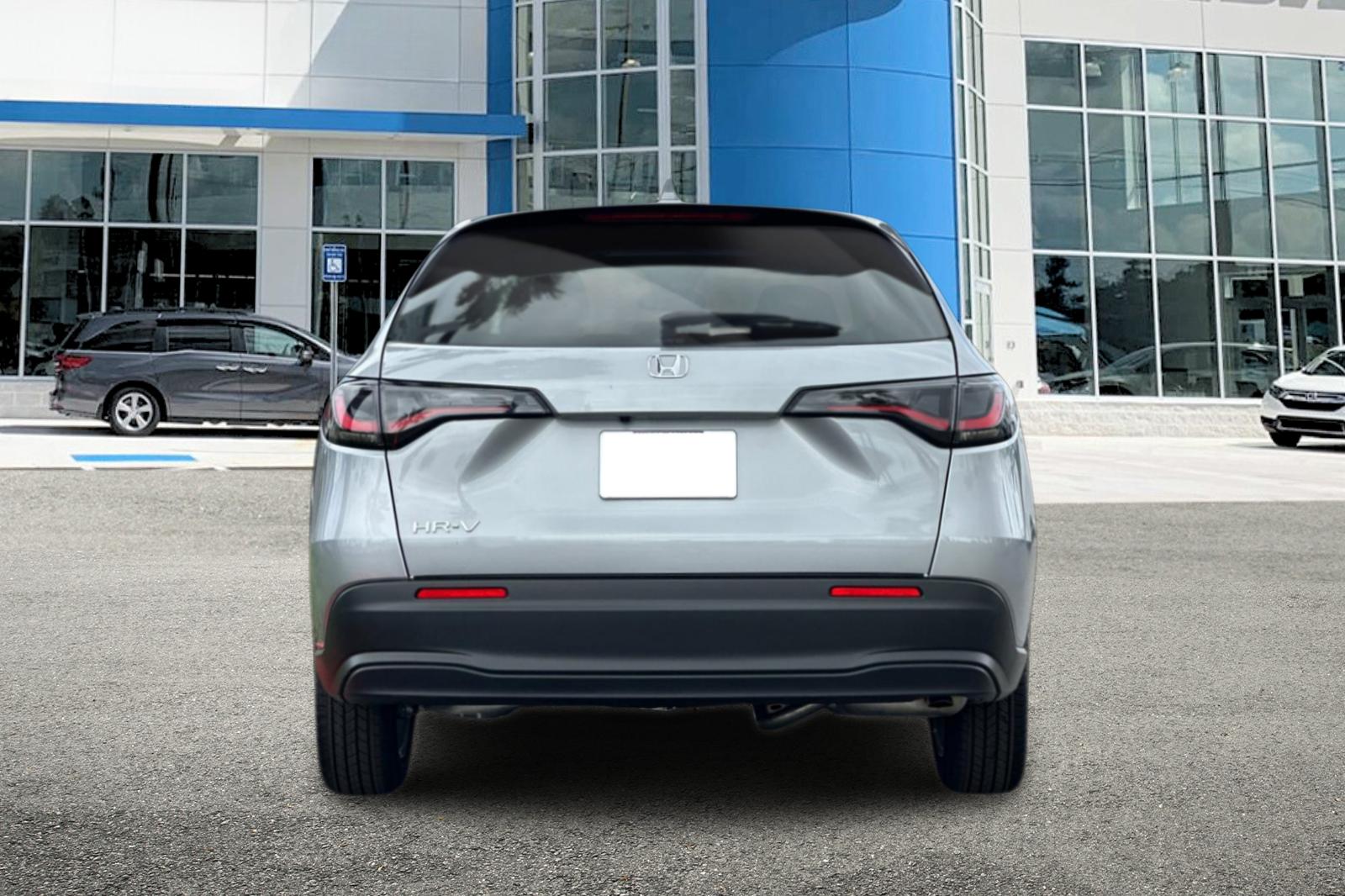 2026 Honda HR-V LX photo 3