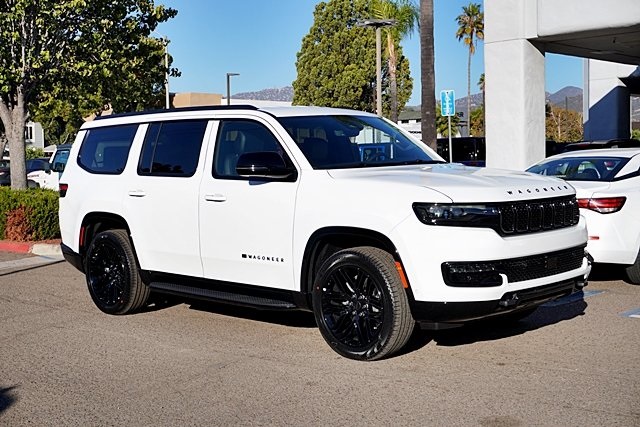 New 2025 Bright White Clear-Coat Exterior Paint Jeep Series II image 6