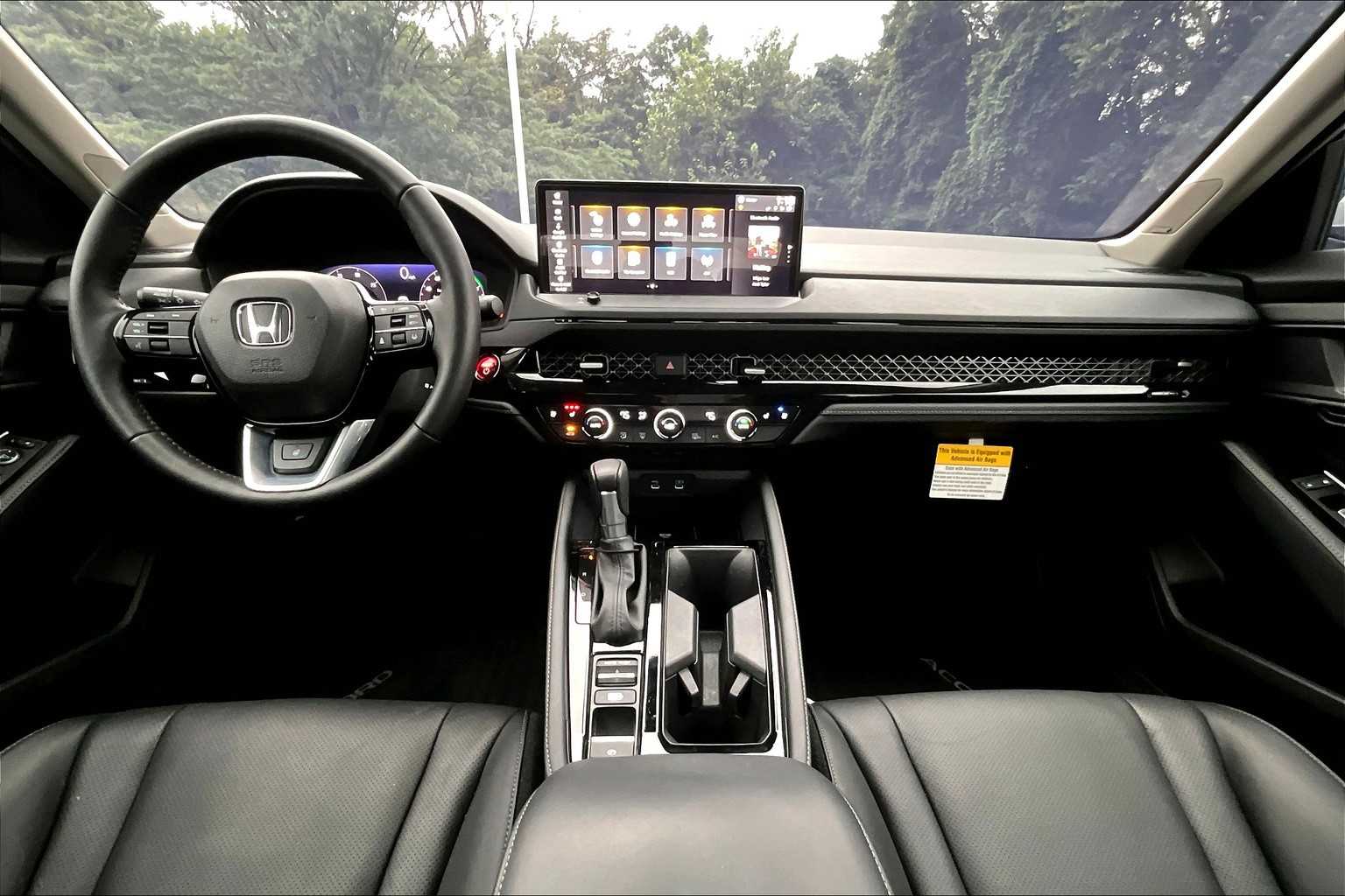 2025 Honda Accord Hybrid Touring photo 15