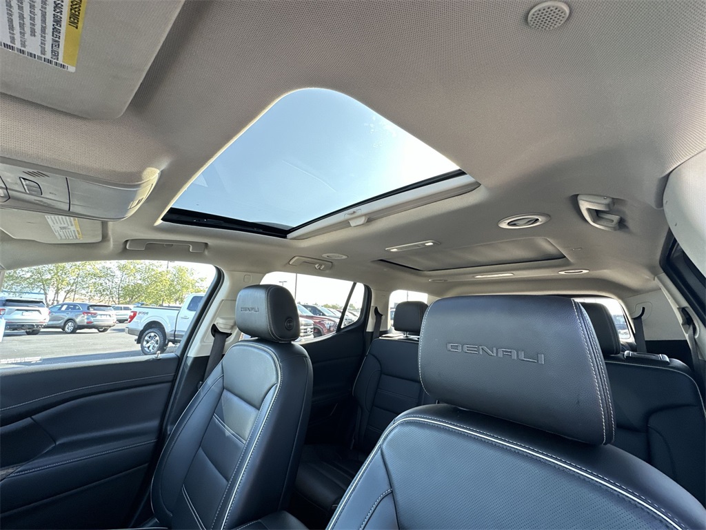 2021 Gmc Acadia Denali photo 22