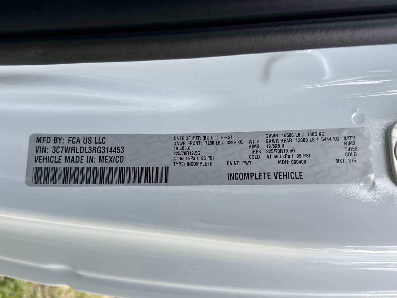 2024 Ram 4500 SLT photo 25