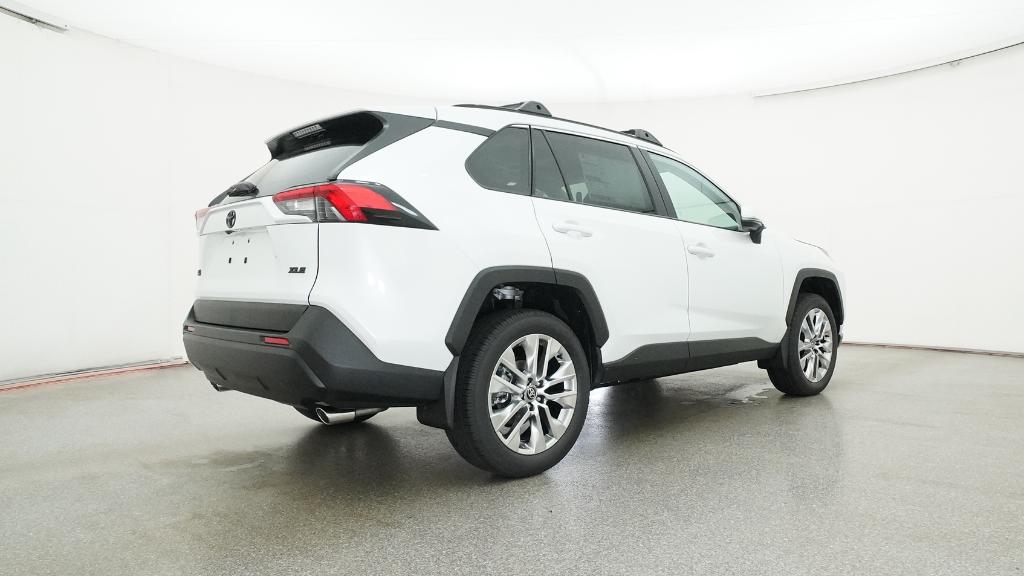 2025 Toyota RAV4 XLE Premium photo 21