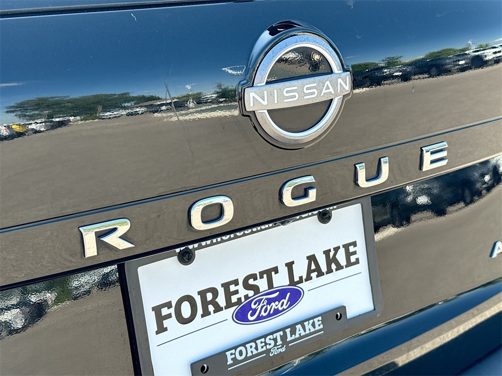 2022 Nissan Rogue S photo 20