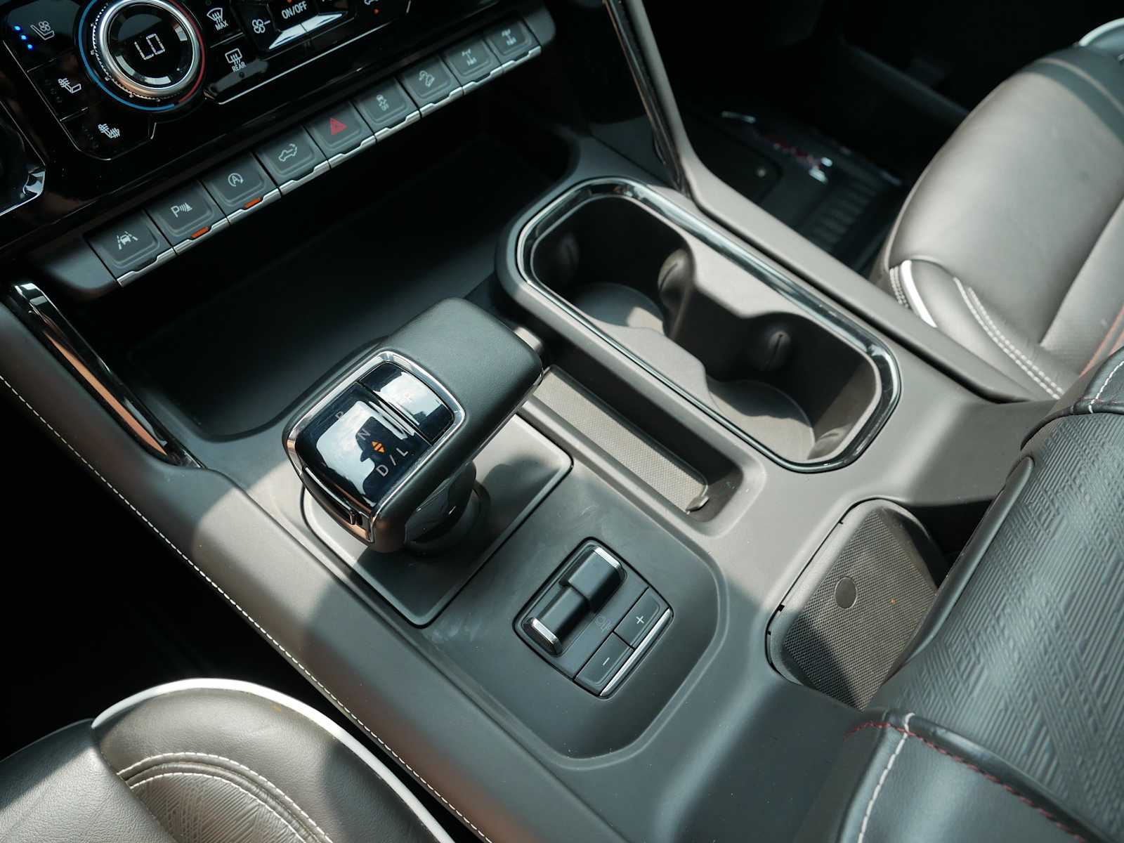 2024 Gmc Sierra 1500 AT4X photo 27