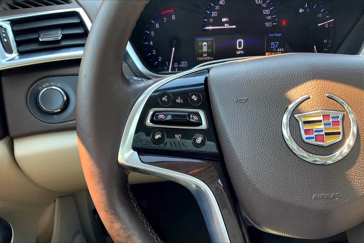 2015 Cadillac SRX Luxury photo 20