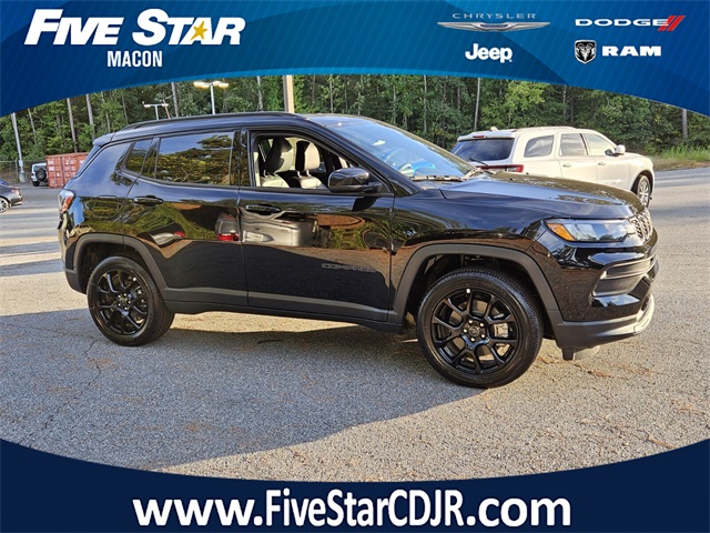 2026 Jeep Compass Altitude Special Edition's photo
