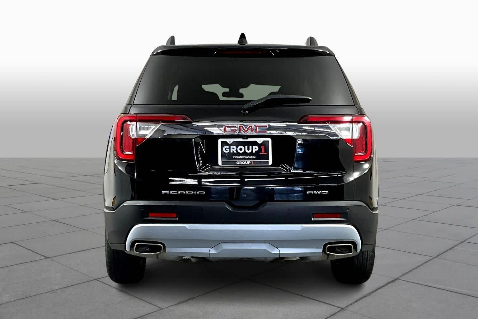 2023 Gmc Acadia SLT photo 4