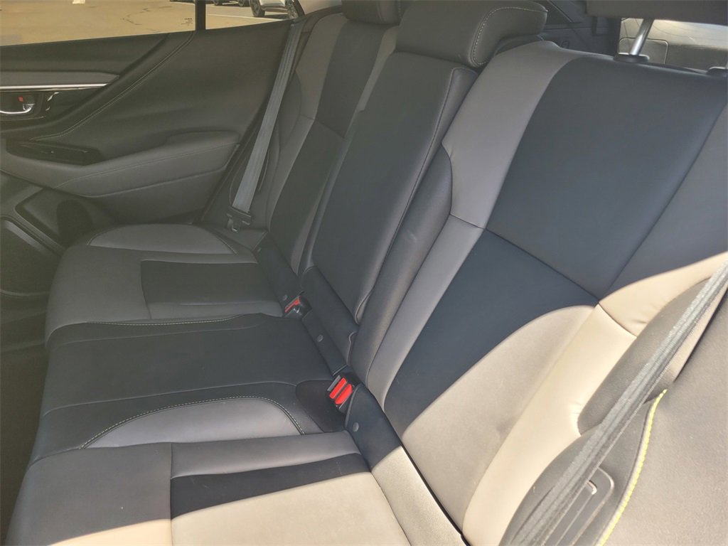 2020 Subaru Outback Onyx Edition photo 14